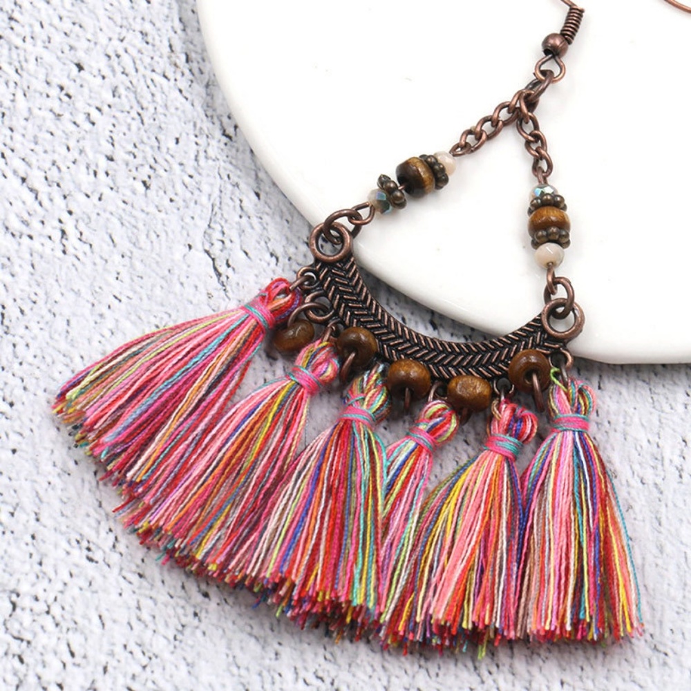 NEW boho tassel earrings - Picture 2 of 3